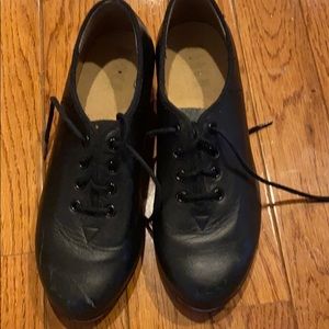 Child tap shoes